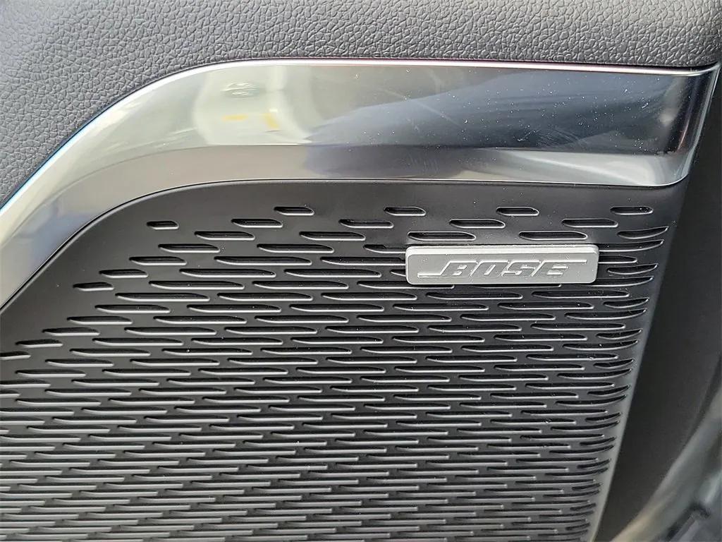 new 2026 Chevrolet Traverse car, priced at $48,280