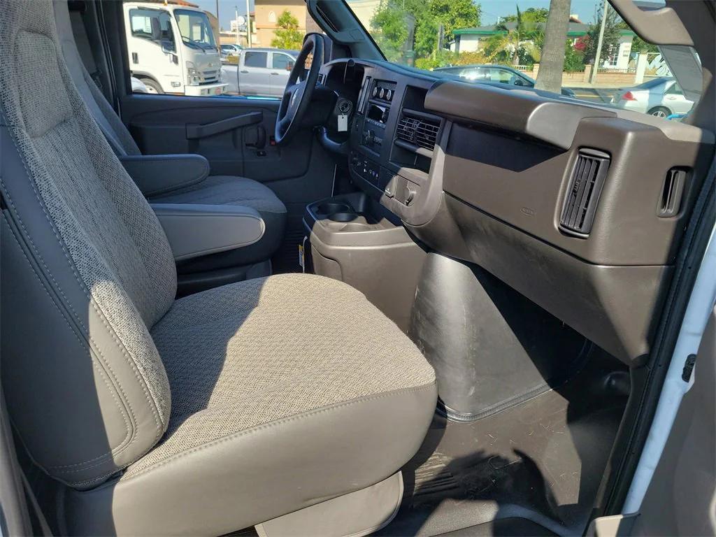 new 2025 Chevrolet Express 2500 car, priced at $49,999