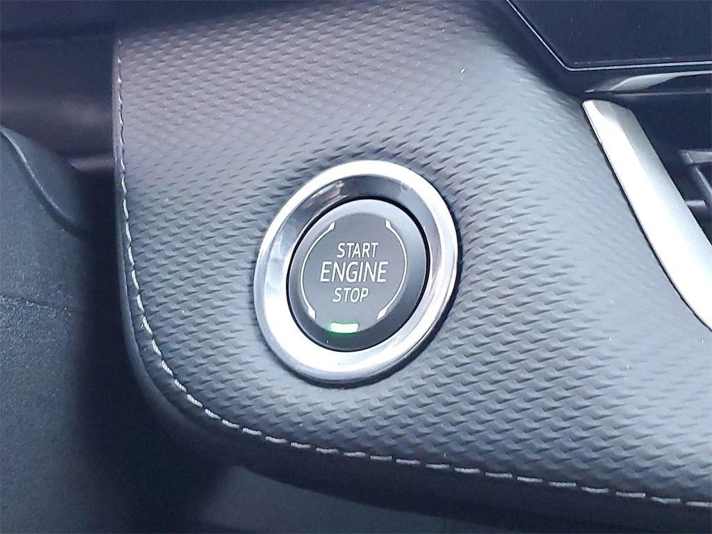 new 2026 Chevrolet Equinox car, priced at $32,135
