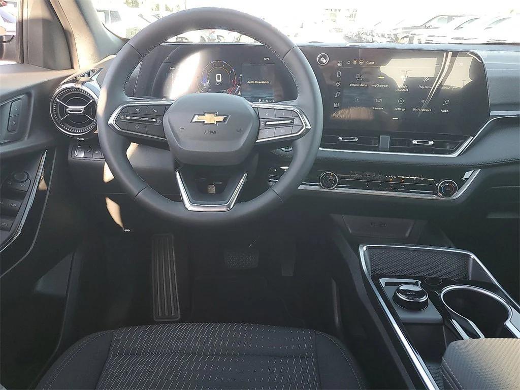 new 2026 Chevrolet Equinox car, priced at $32,135