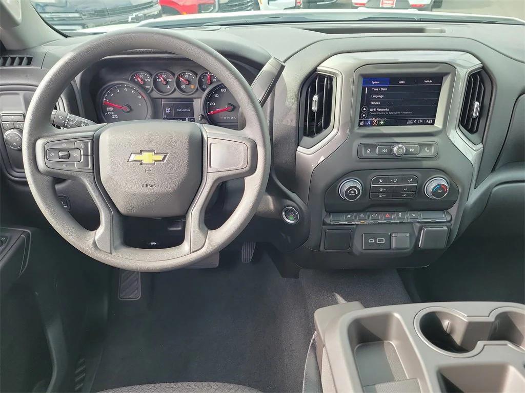 new 2026 Chevrolet Silverado 1500 car, priced at $42,615