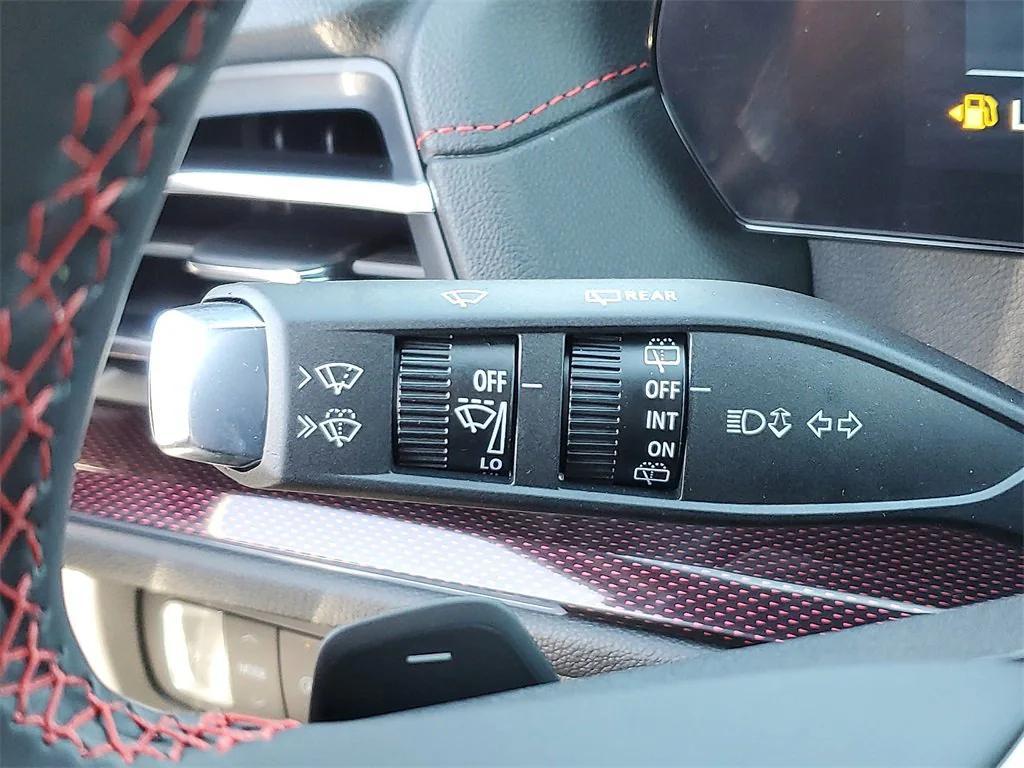 new 2026 Chevrolet Traverse car, priced at $57,570