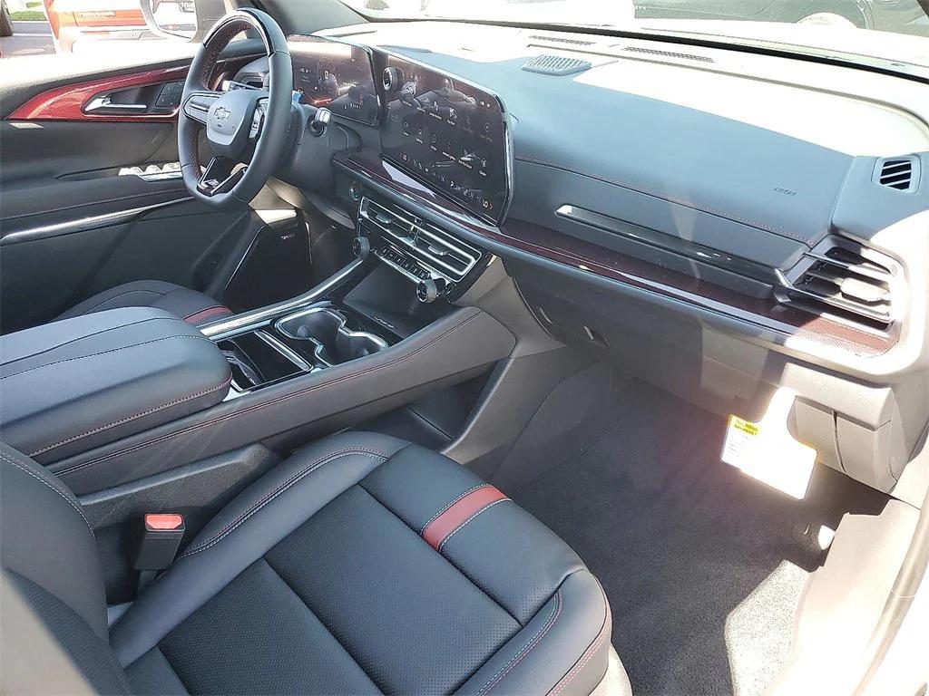 new 2026 Chevrolet Traverse car, priced at $57,570