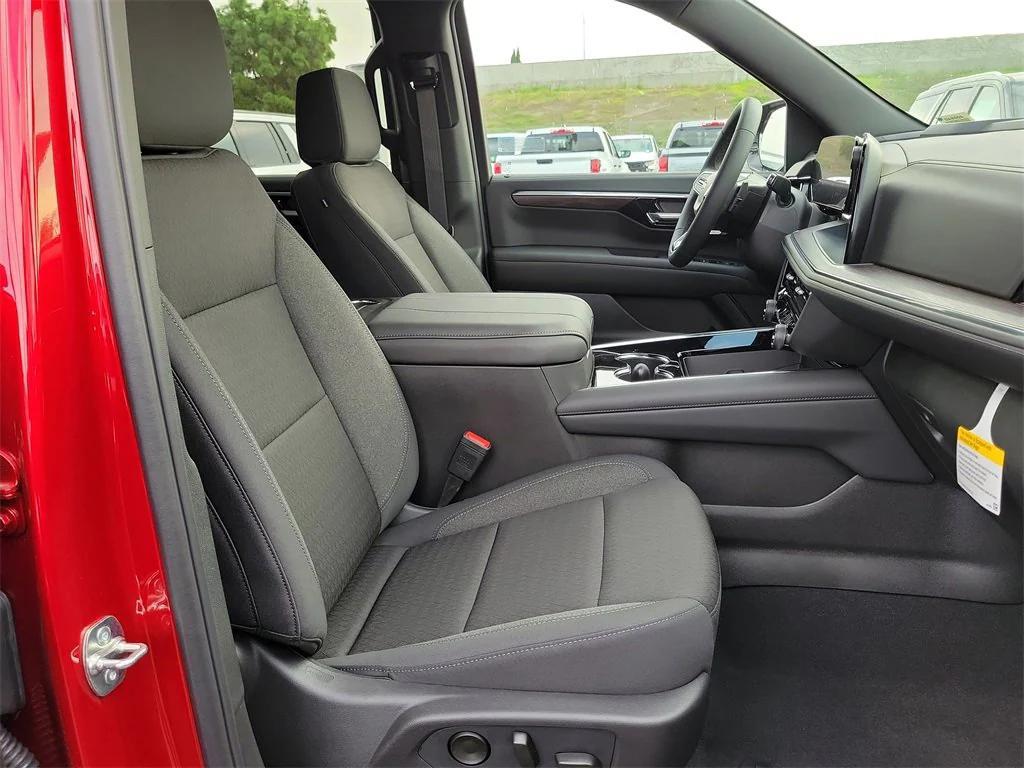 new 2025 Chevrolet Tahoe car, priced at $62,715