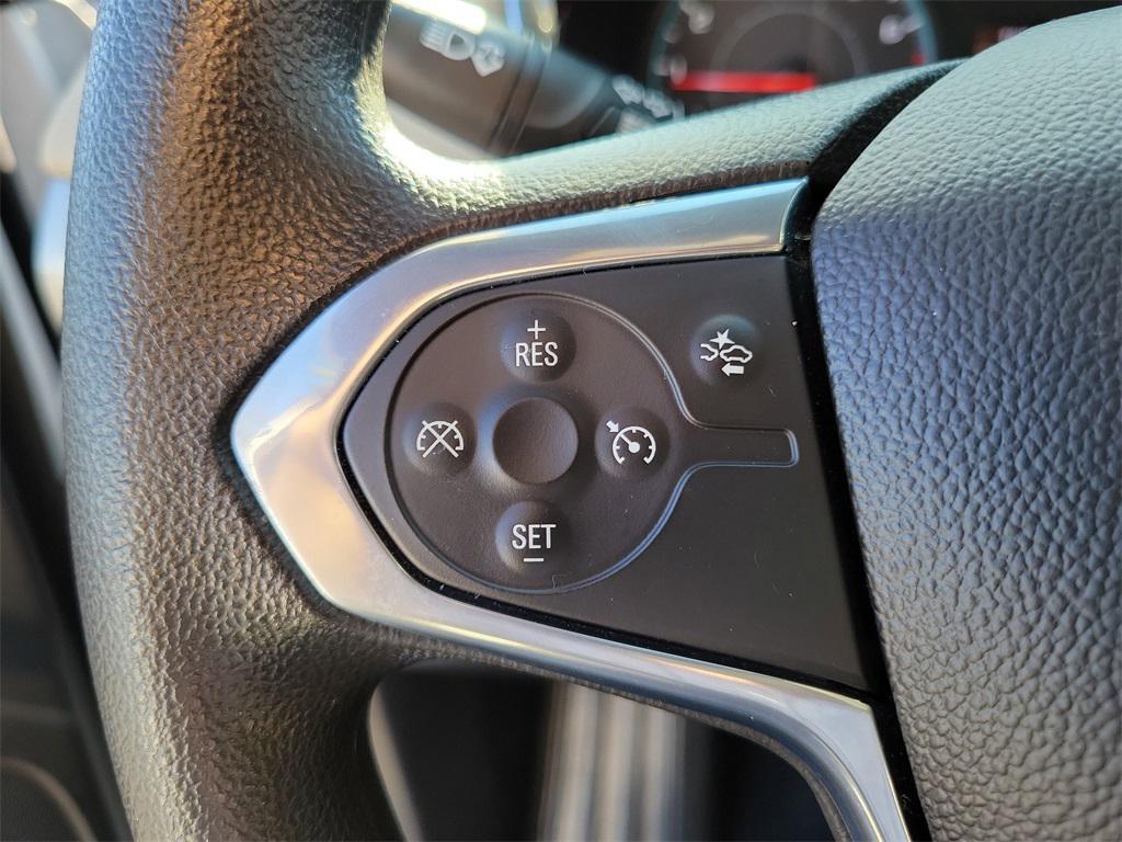 used 2022 Chevrolet Traverse car, priced at $25,450