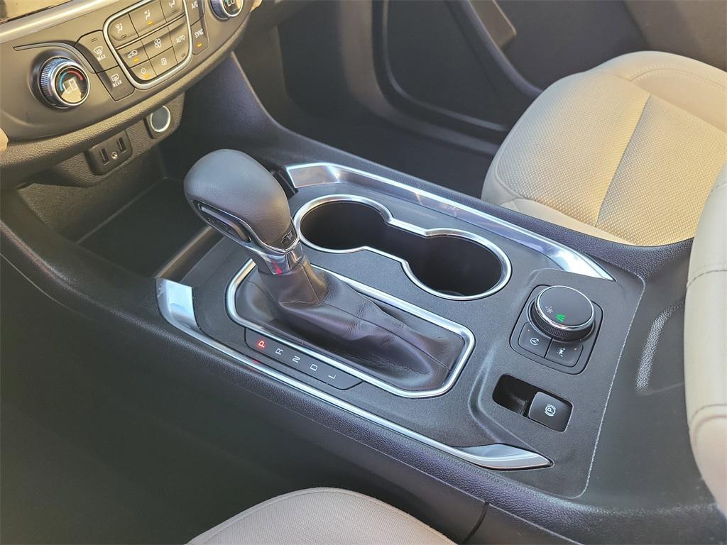 used 2022 Chevrolet Traverse car, priced at $25,450