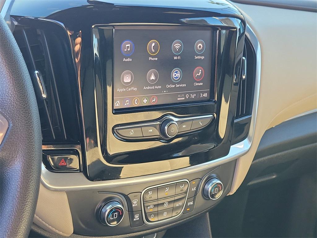 used 2022 Chevrolet Traverse car, priced at $25,450