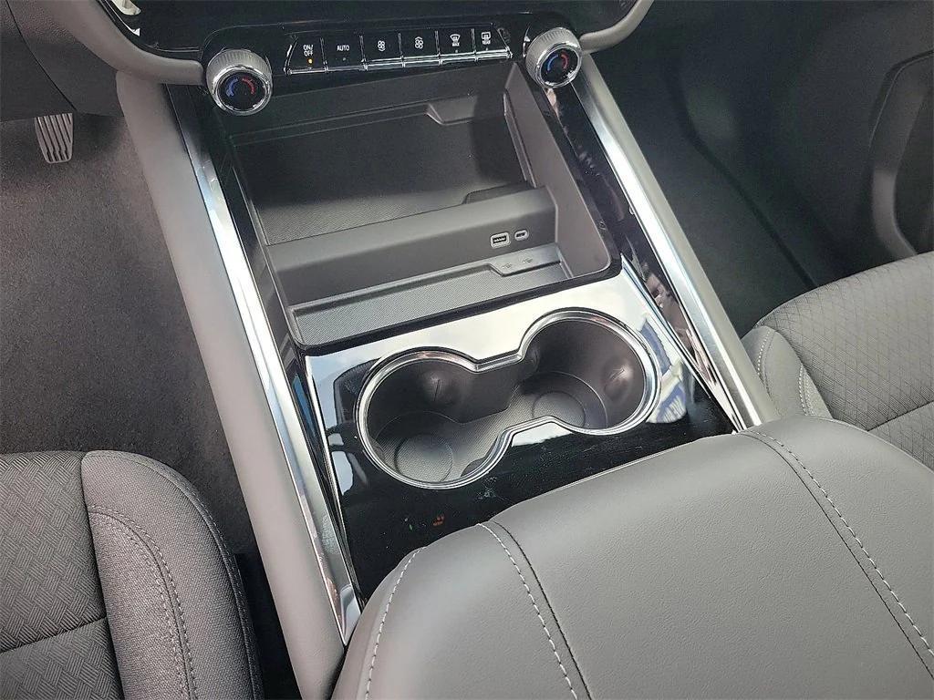 new 2025 Chevrolet Tahoe car, priced at $61,320