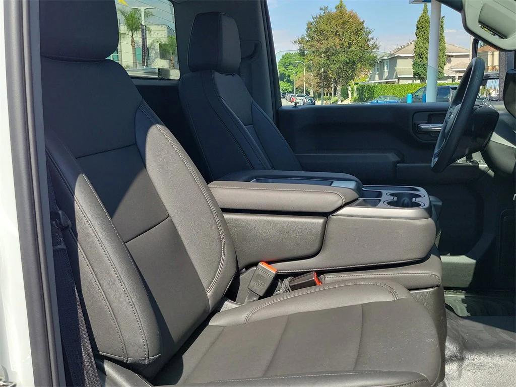 new 2026 Chevrolet Silverado 2500 car, priced at $63,998