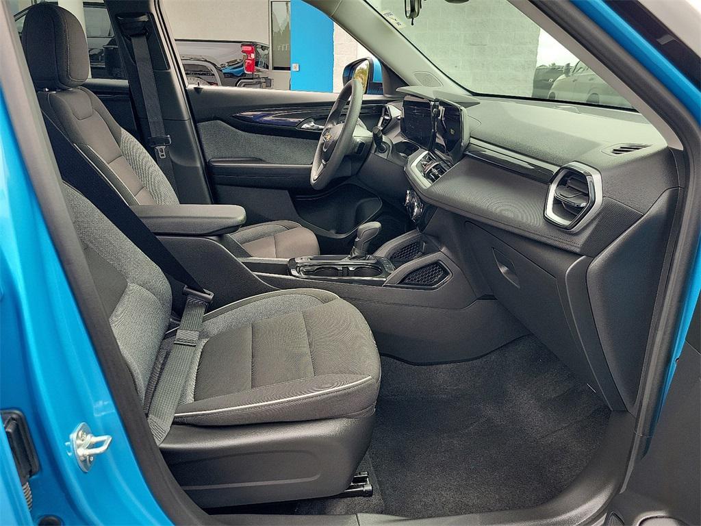 used 2025 Chevrolet TrailBlazer car, priced at $24,999