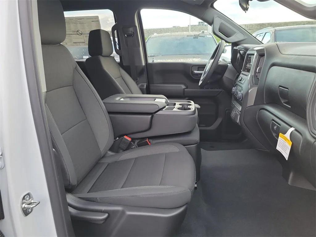 new 2026 Chevrolet Silverado 1500 car, priced at $42,615