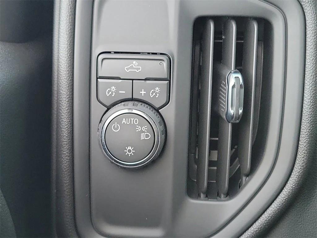 new 2026 Chevrolet Silverado 1500 car, priced at $42,615