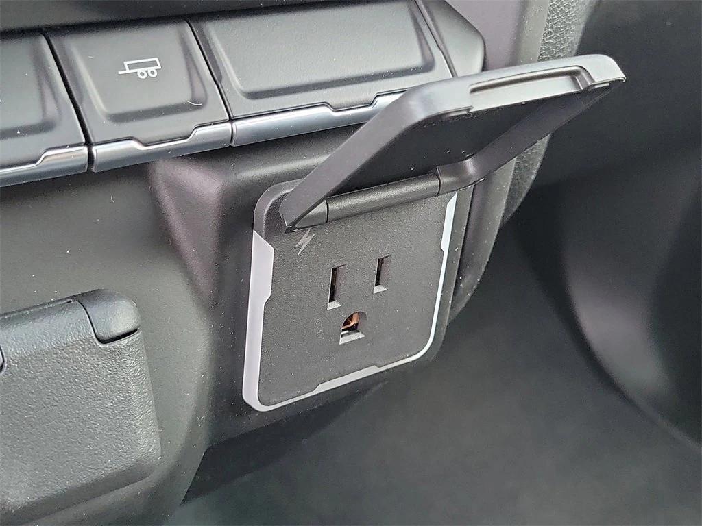 new 2026 Chevrolet Silverado 1500 car, priced at $42,615