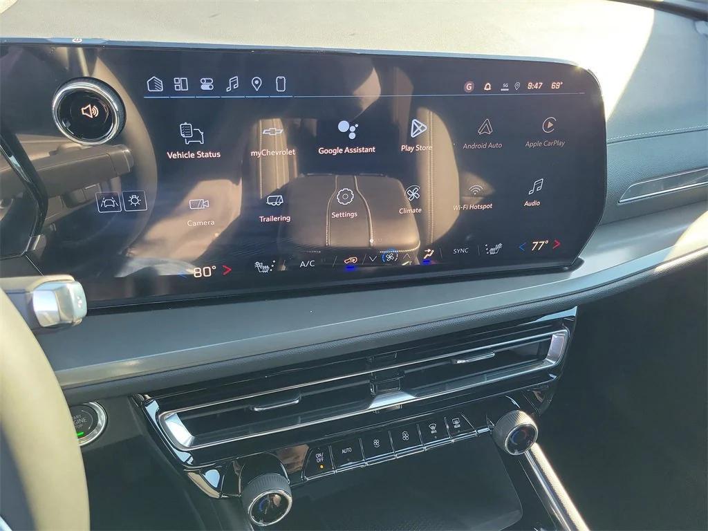 new 2026 Chevrolet Traverse car, priced at $43,315