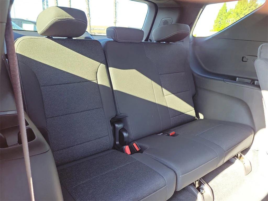 new 2026 Chevrolet Traverse car, priced at $43,315