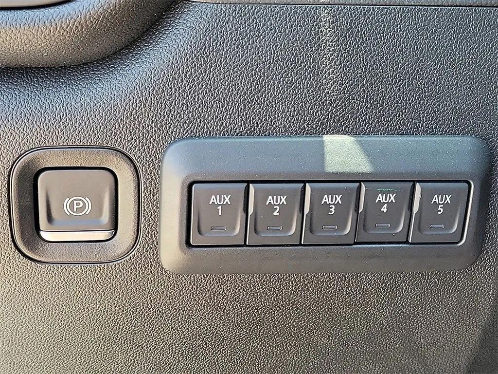 new 2025 Chevrolet Silverado 2500 car, priced at $66,499