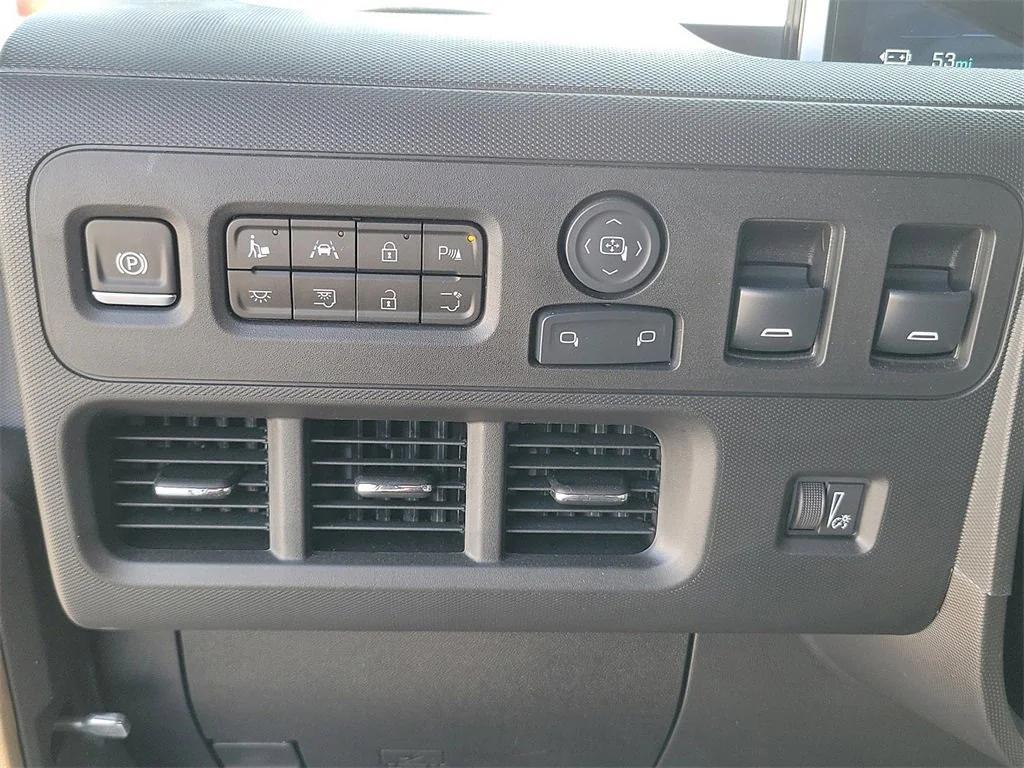 new 2025 Chevrolet BrightDrop 600 car, priced at $48,999