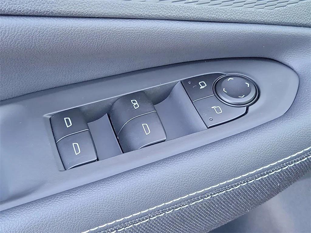 new 2026 Chevrolet Blazer EV car, priced at $46,319