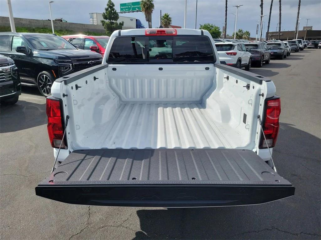 new 2026 Chevrolet Colorado car, priced at $33,745