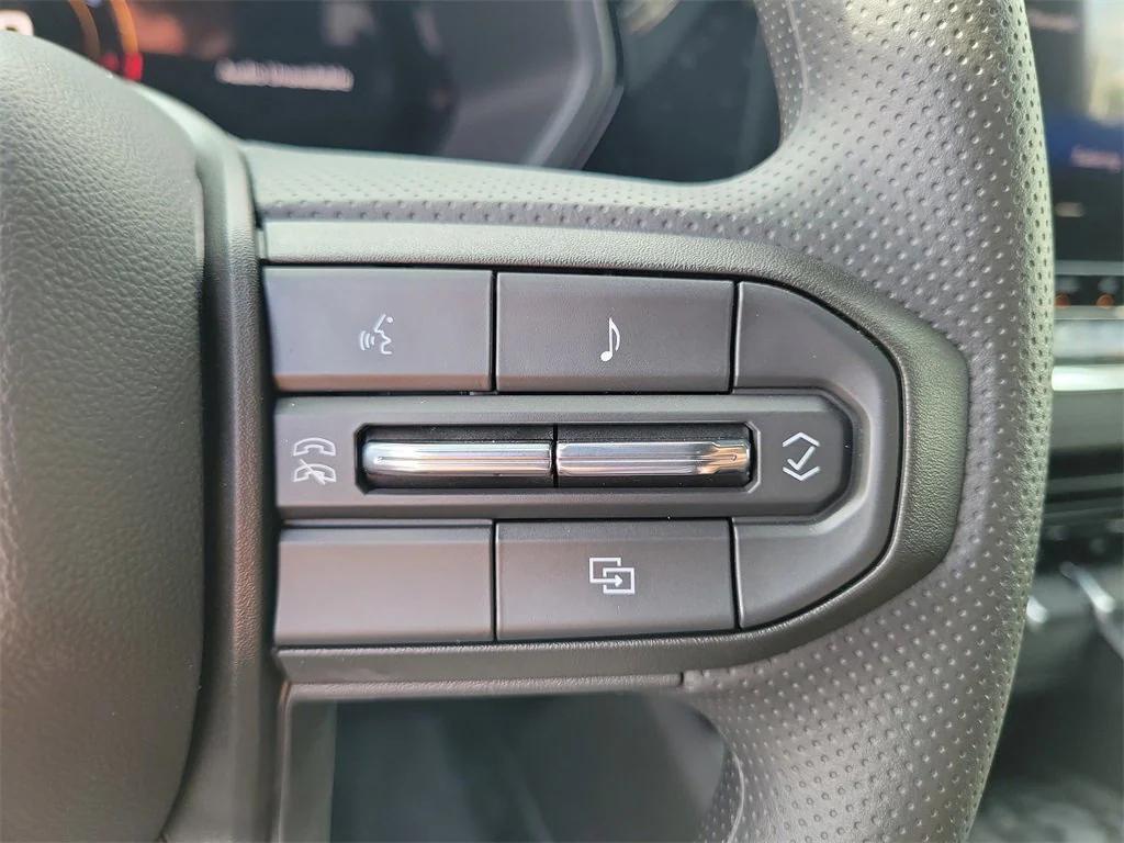 new 2026 Chevrolet Colorado car, priced at $33,745