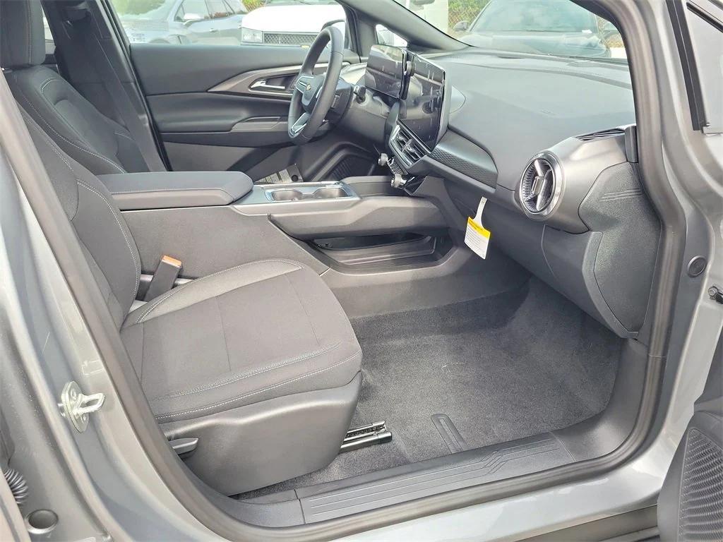 new 2026 Chevrolet Equinox EV car, priced at $35,869