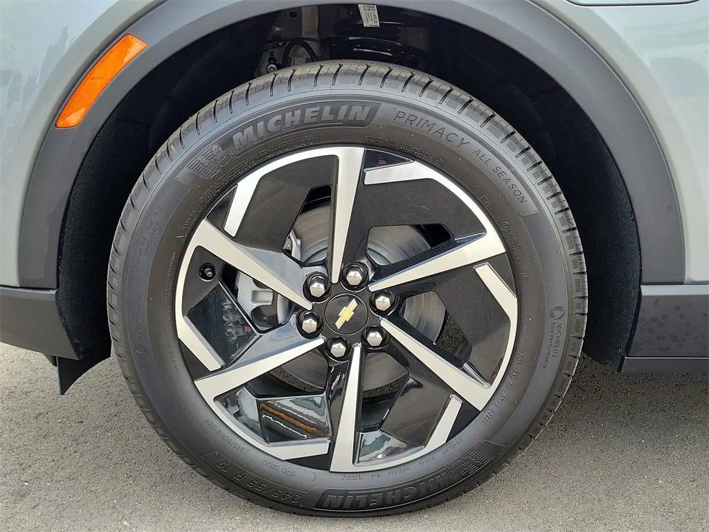 new 2026 Chevrolet Equinox EV car, priced at $35,869