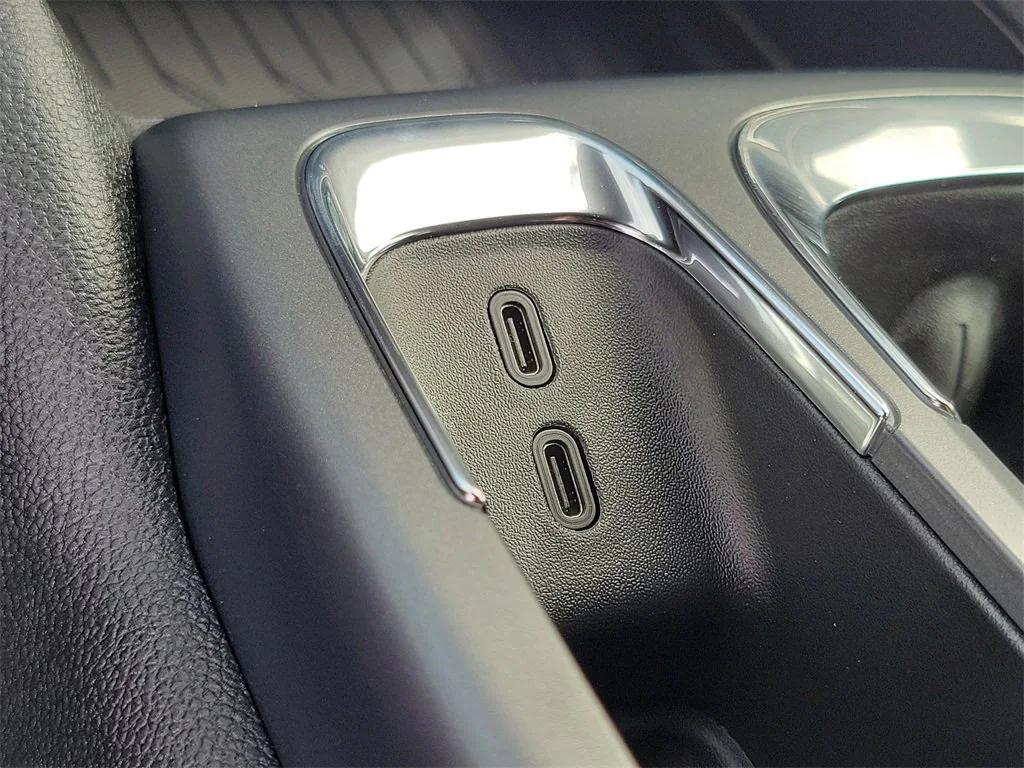 new 2026 Chevrolet Equinox EV car, priced at $35,869