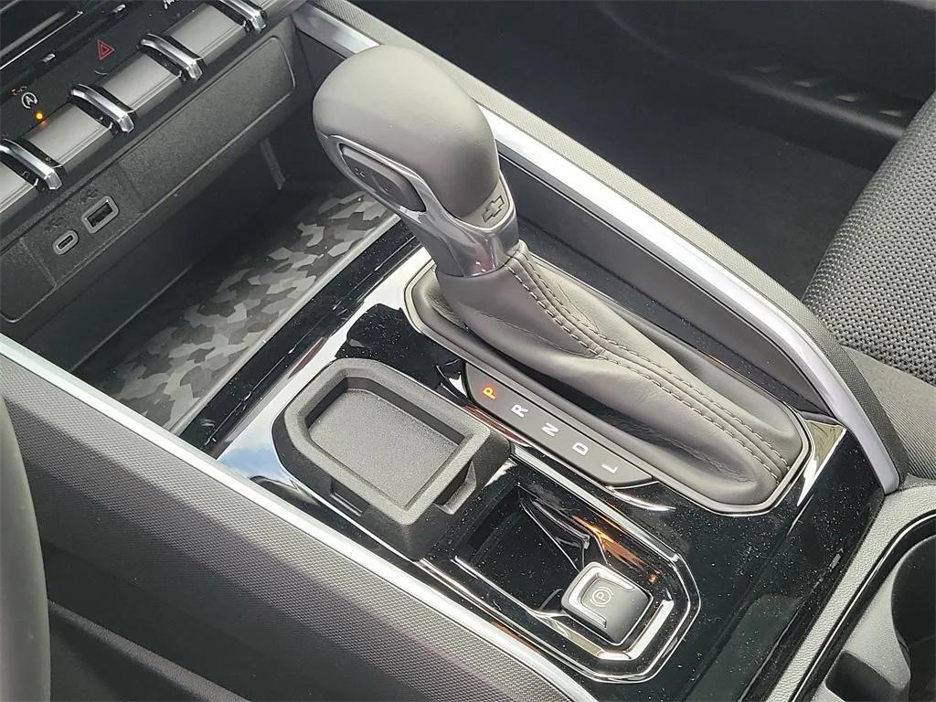 new 2025 Chevrolet Colorado car, priced at $38,590