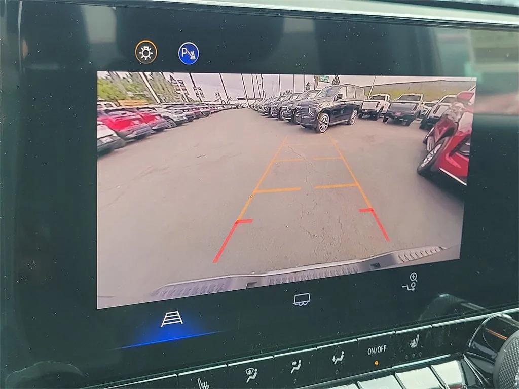 new 2025 Chevrolet Colorado car, priced at $38,590