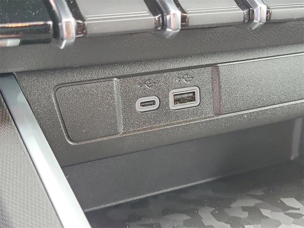 new 2025 Chevrolet Colorado car, priced at $38,590