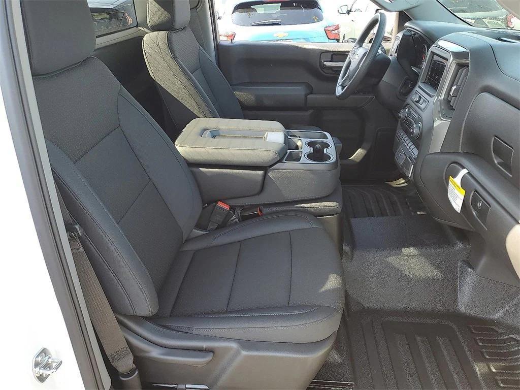 new 2025 Chevrolet Silverado 1500 car, priced at $38,030