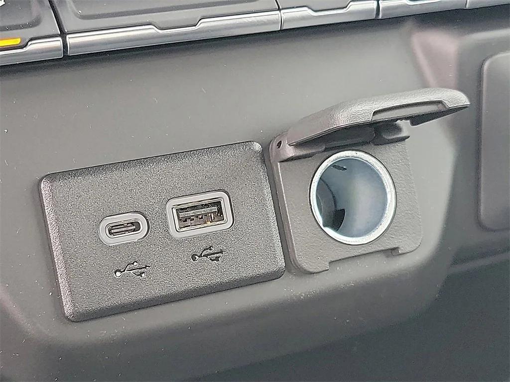 new 2026 Chevrolet Silverado 1500 car, priced at $36,240