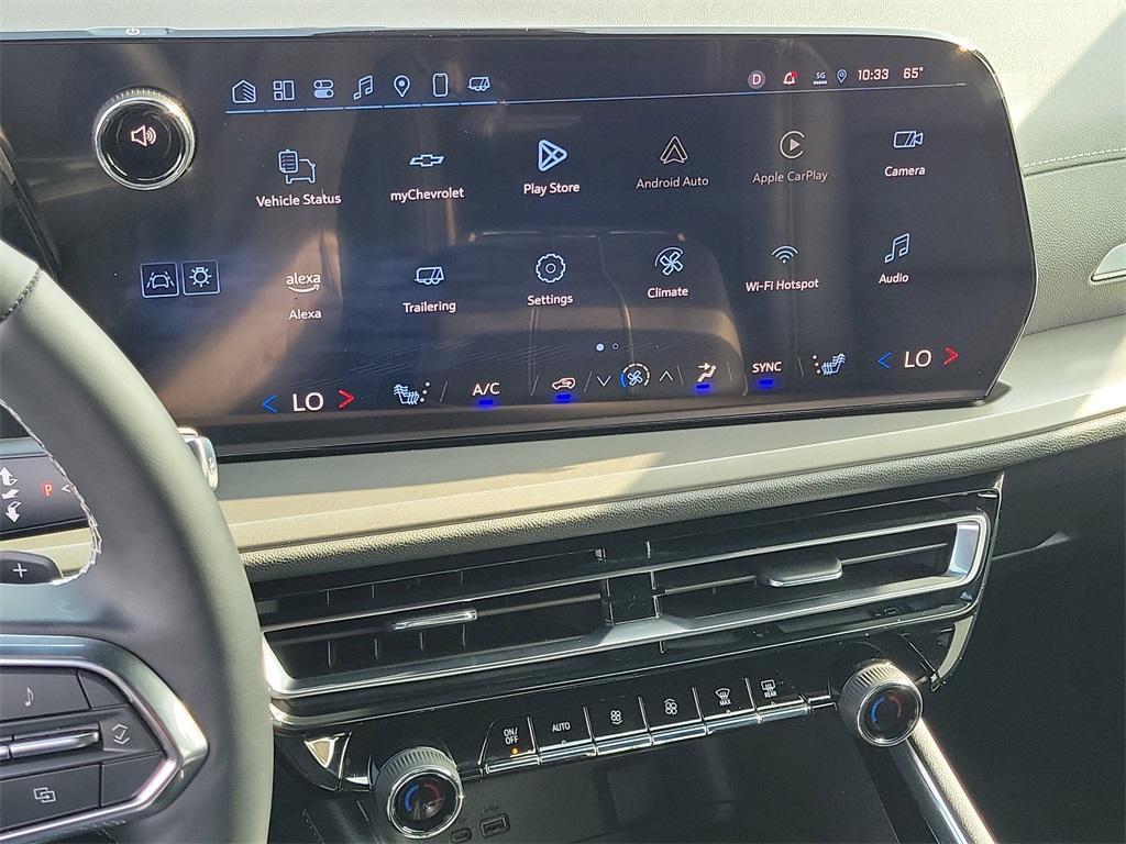 used 2025 Chevrolet Traverse car, priced at $41,888