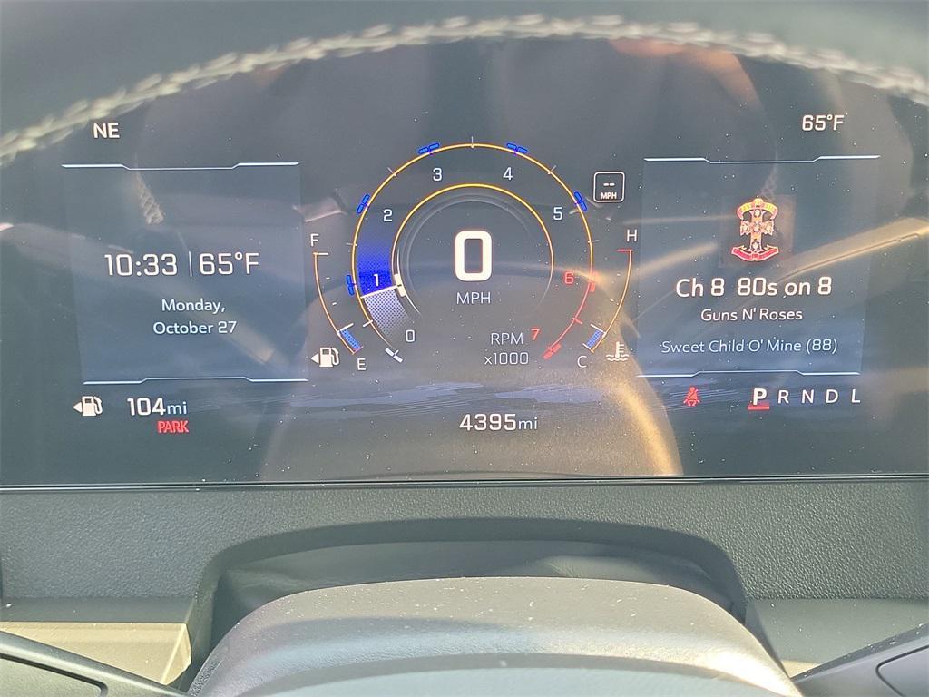 used 2025 Chevrolet Traverse car, priced at $41,888