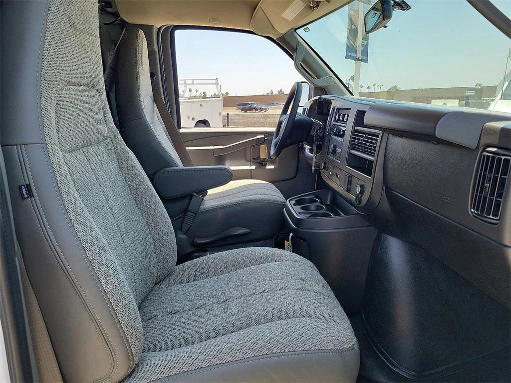 new 2025 Chevrolet Express 2500 car, priced at $49,999