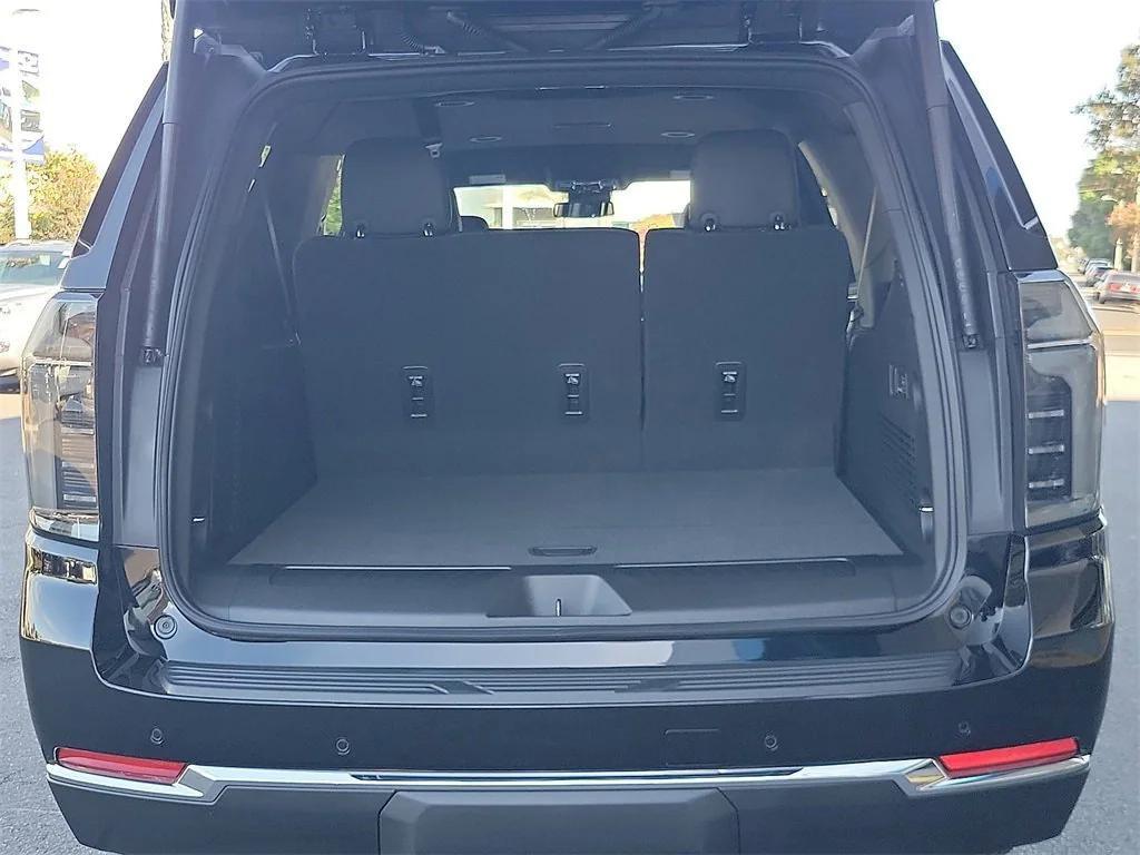 new 2026 Chevrolet Suburban car, priced at $71,705