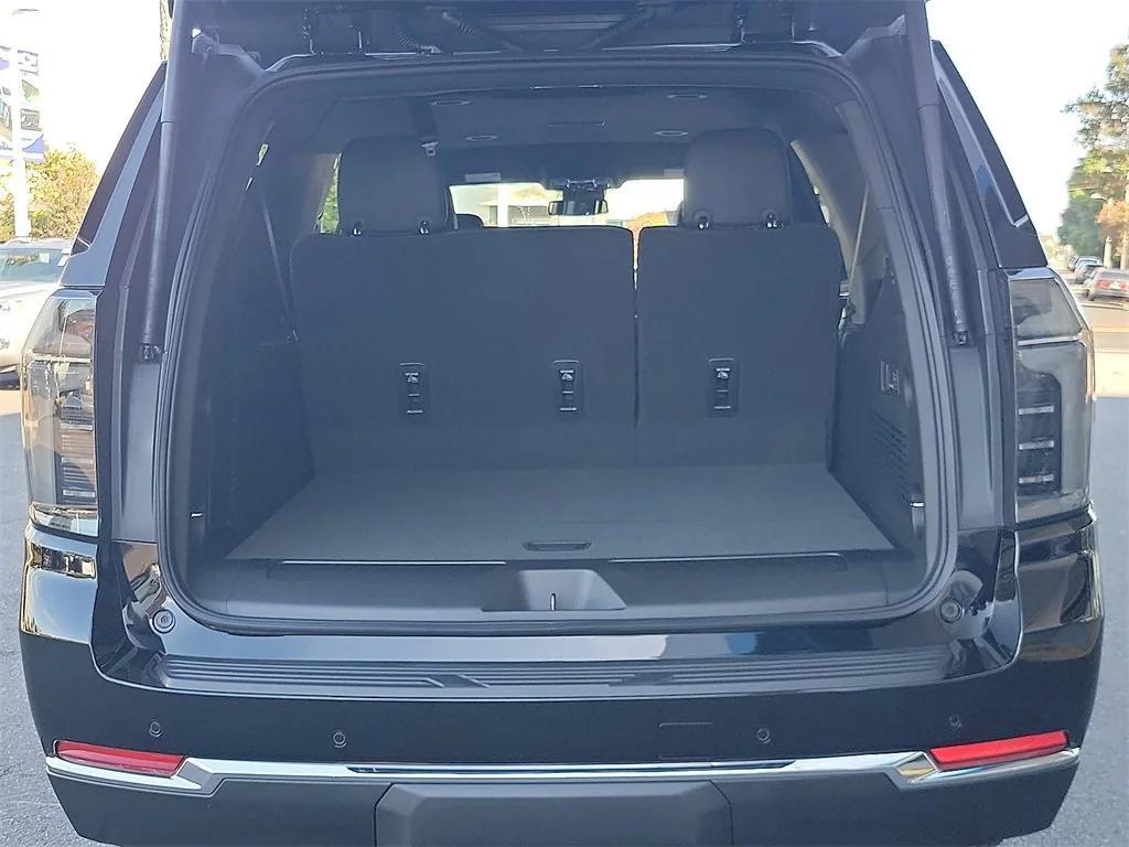 new 2026 Chevrolet Suburban car, priced at $71,705