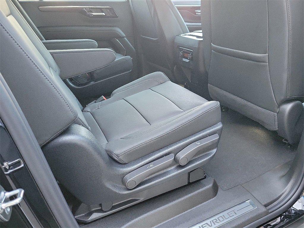 new 2026 Chevrolet Suburban car, priced at $71,705