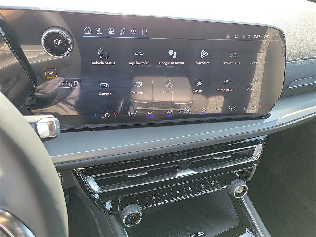 new 2026 Chevrolet Traverse car, priced at $42,820