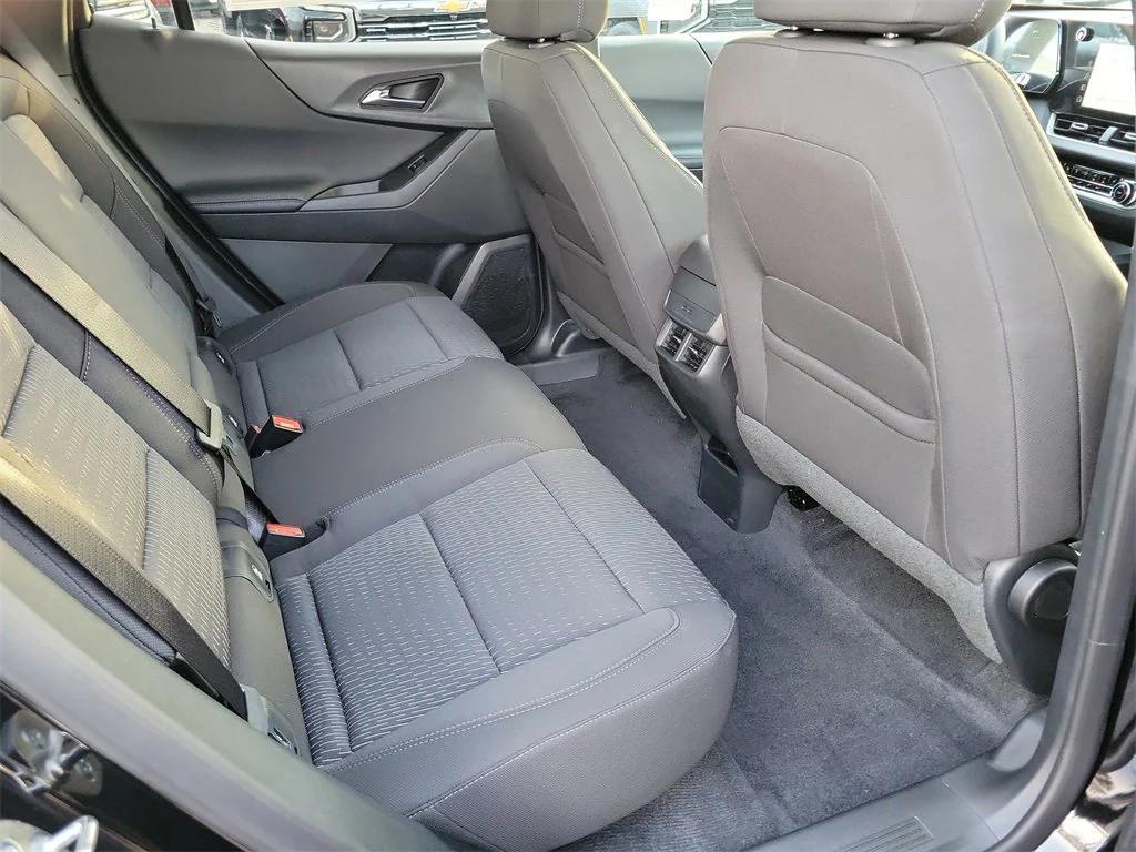 new 2026 Chevrolet Equinox car, priced at $31,540