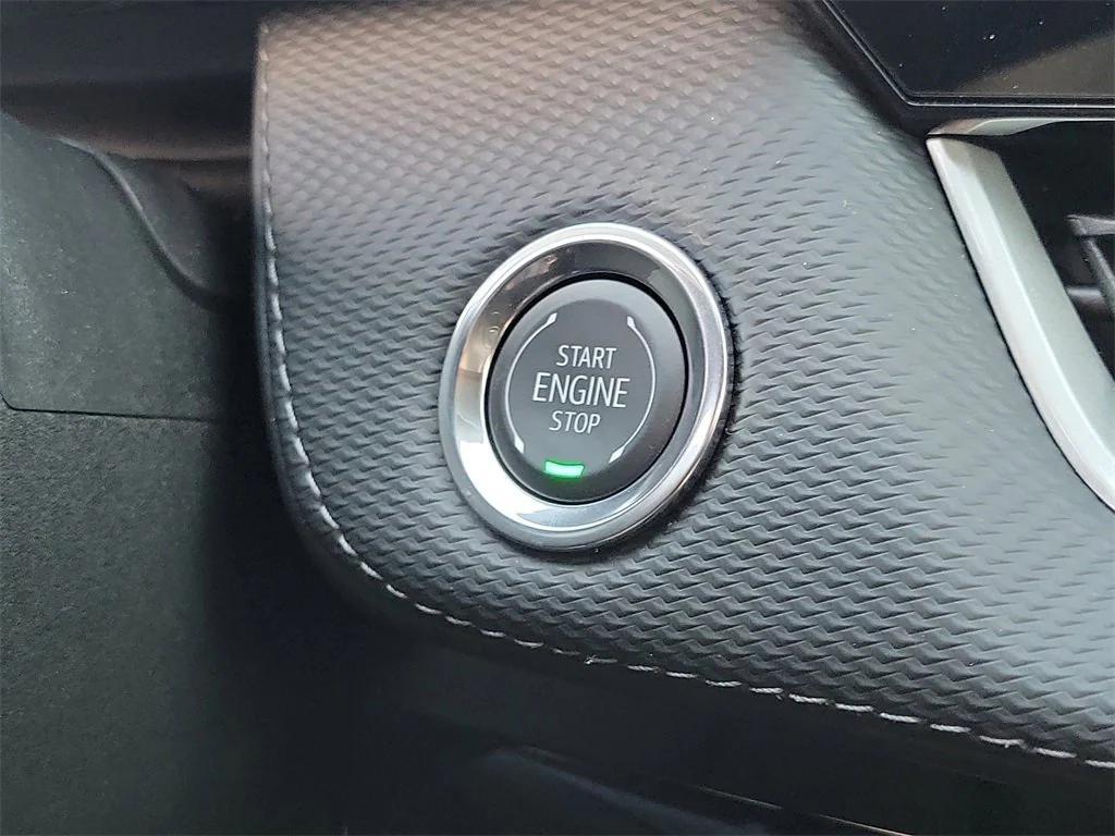 new 2026 Chevrolet Equinox car, priced at $31,540