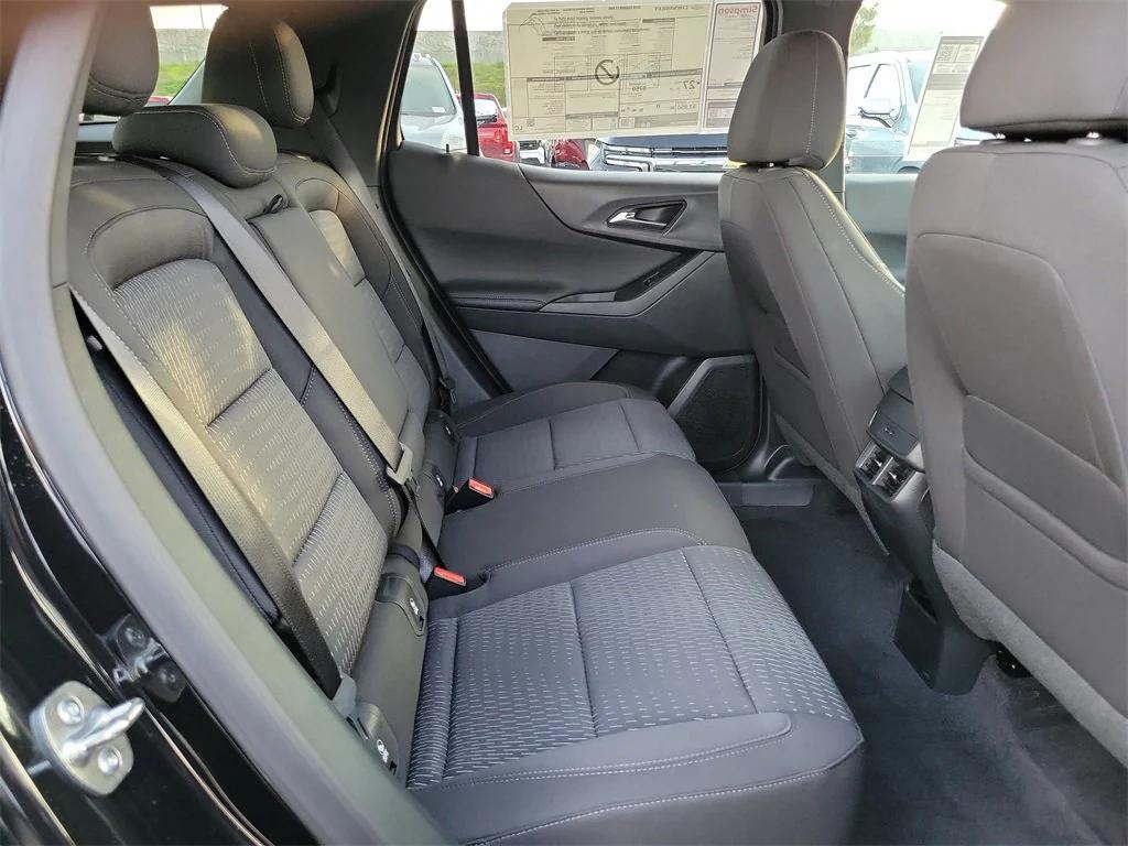 new 2026 Chevrolet Equinox car, priced at $31,540