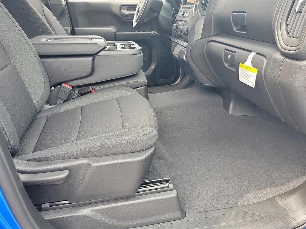 new 2026 Chevrolet Silverado 1500 car, priced at $43,010