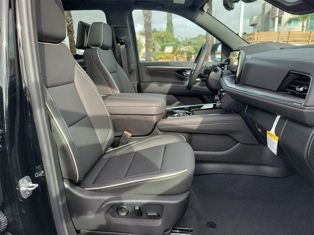 new 2026 Chevrolet Suburban car, priced at $88,970