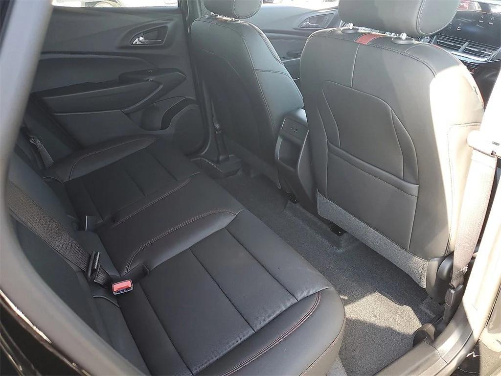 new 2025 Chevrolet Trax car, priced at $27,484