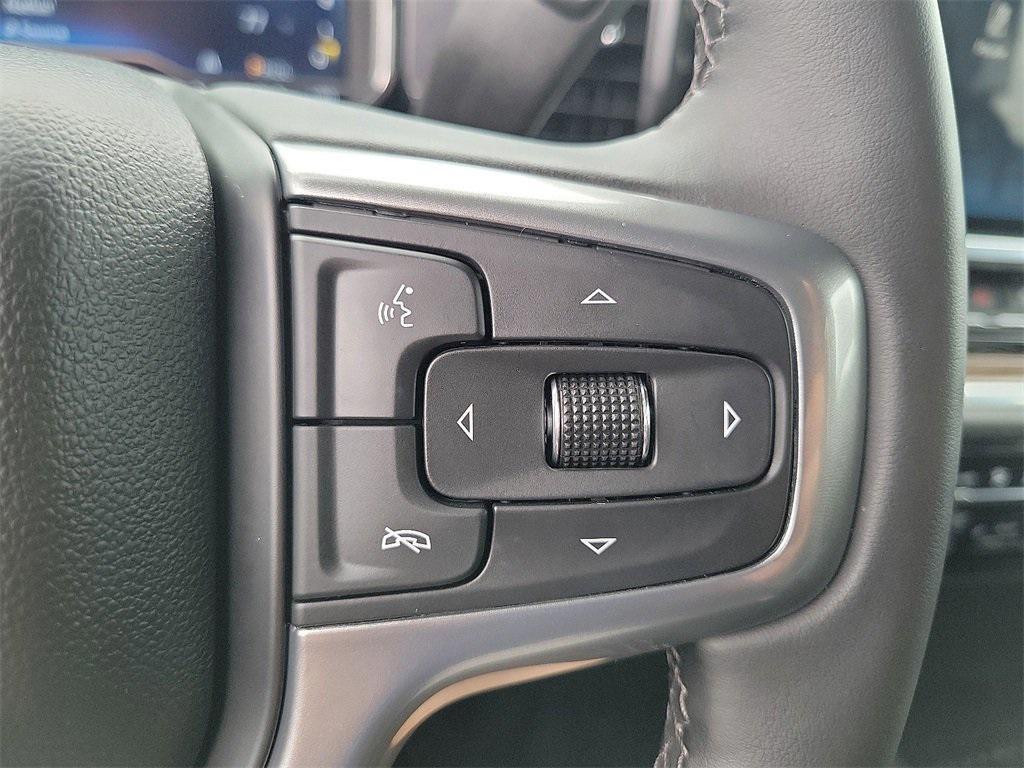 used 2025 Chevrolet Silverado 1500 car, priced at $42,995