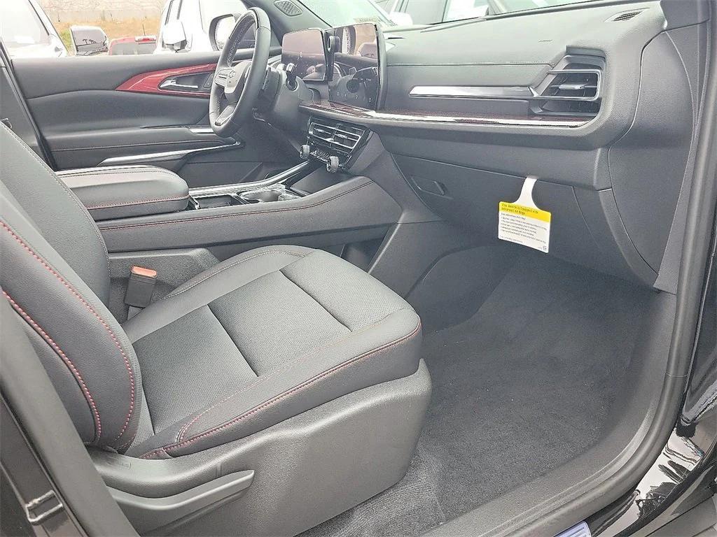 new 2026 Chevrolet Traverse car, priced at $56,804