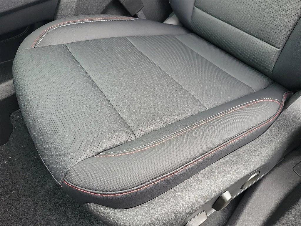 new 2026 Chevrolet Traverse car, priced at $56,804