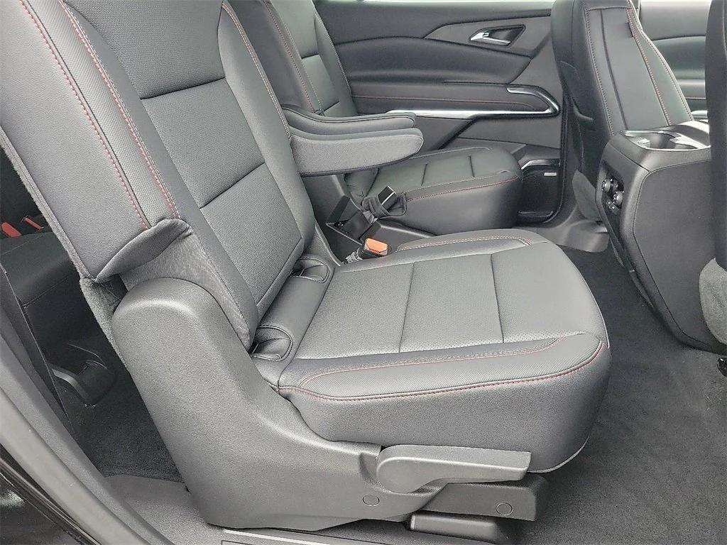 new 2026 Chevrolet Traverse car, priced at $56,804