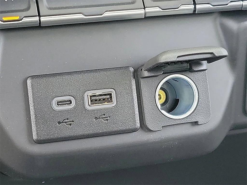 new 2026 Chevrolet Silverado 1500 car, priced at $36,240